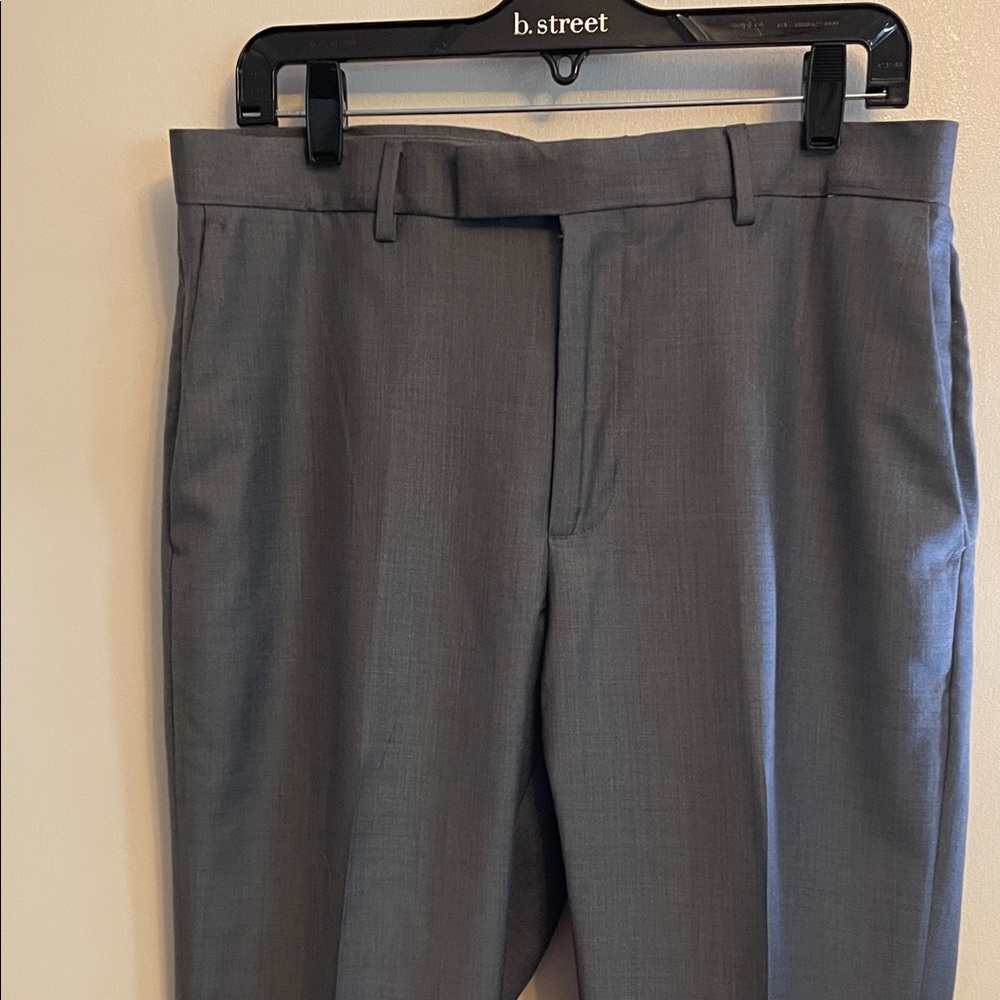 Men’s Gray Dress Pants 33Wx30L